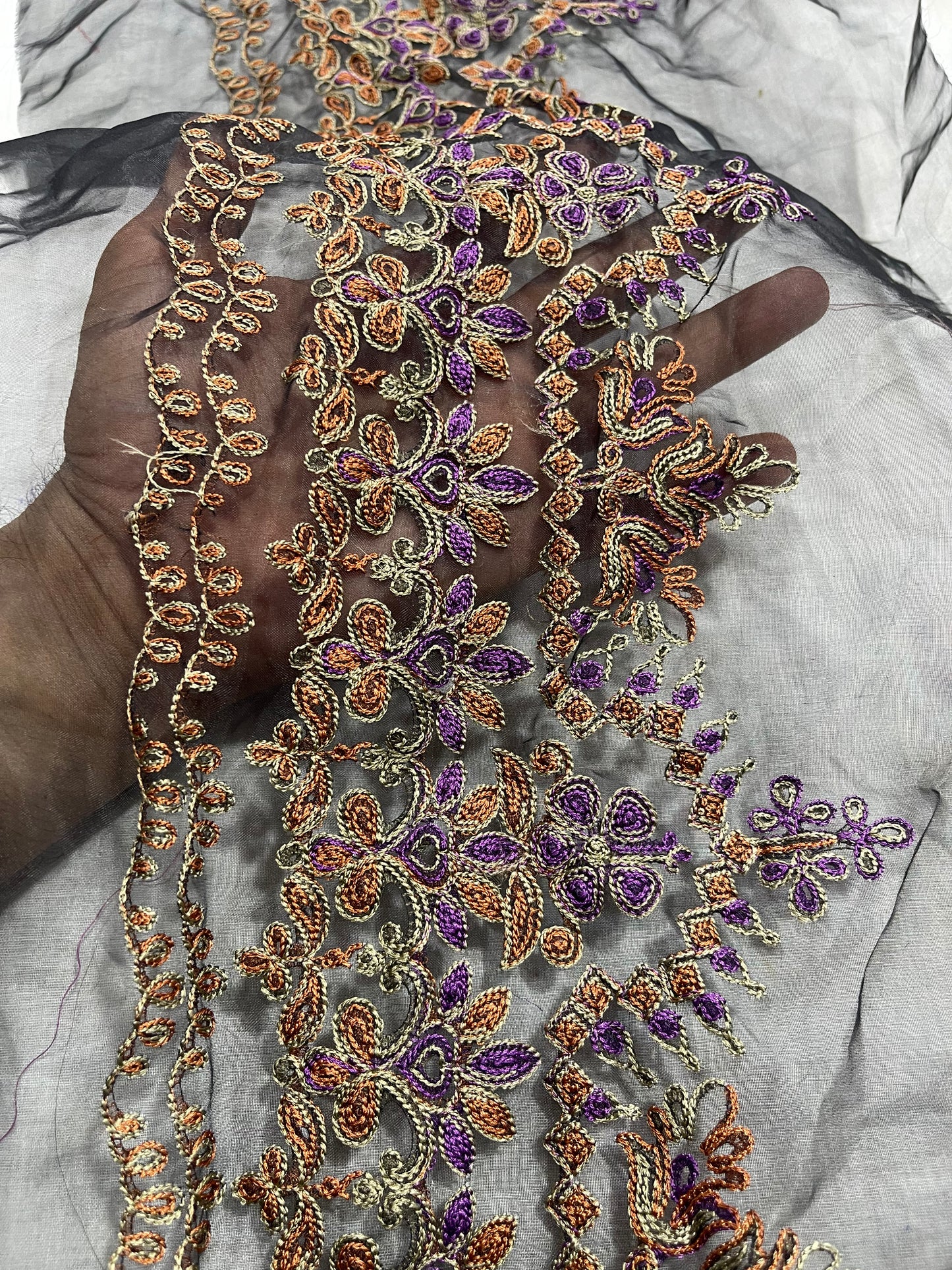 Cutwork Borde