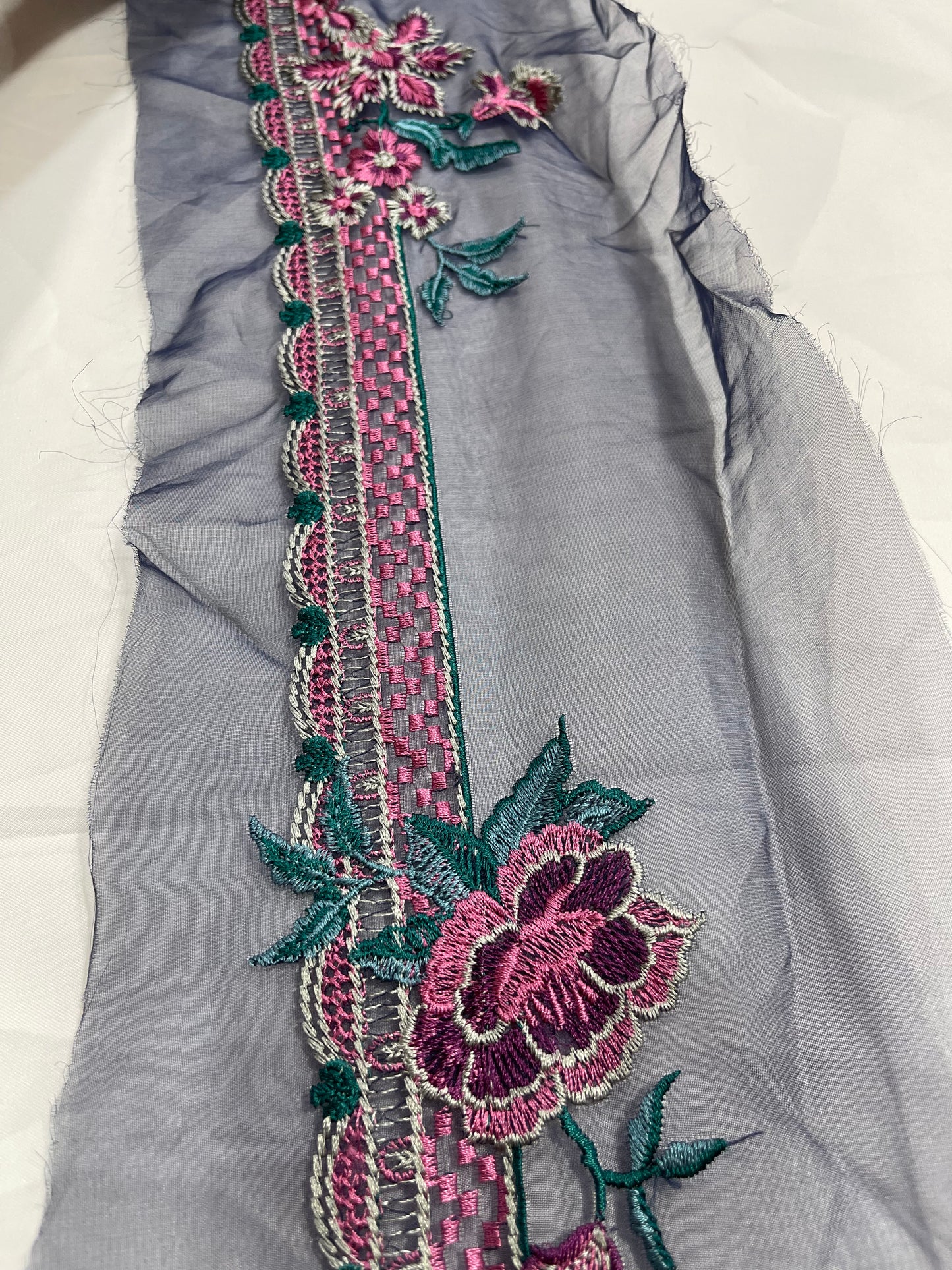 Sapphire Border