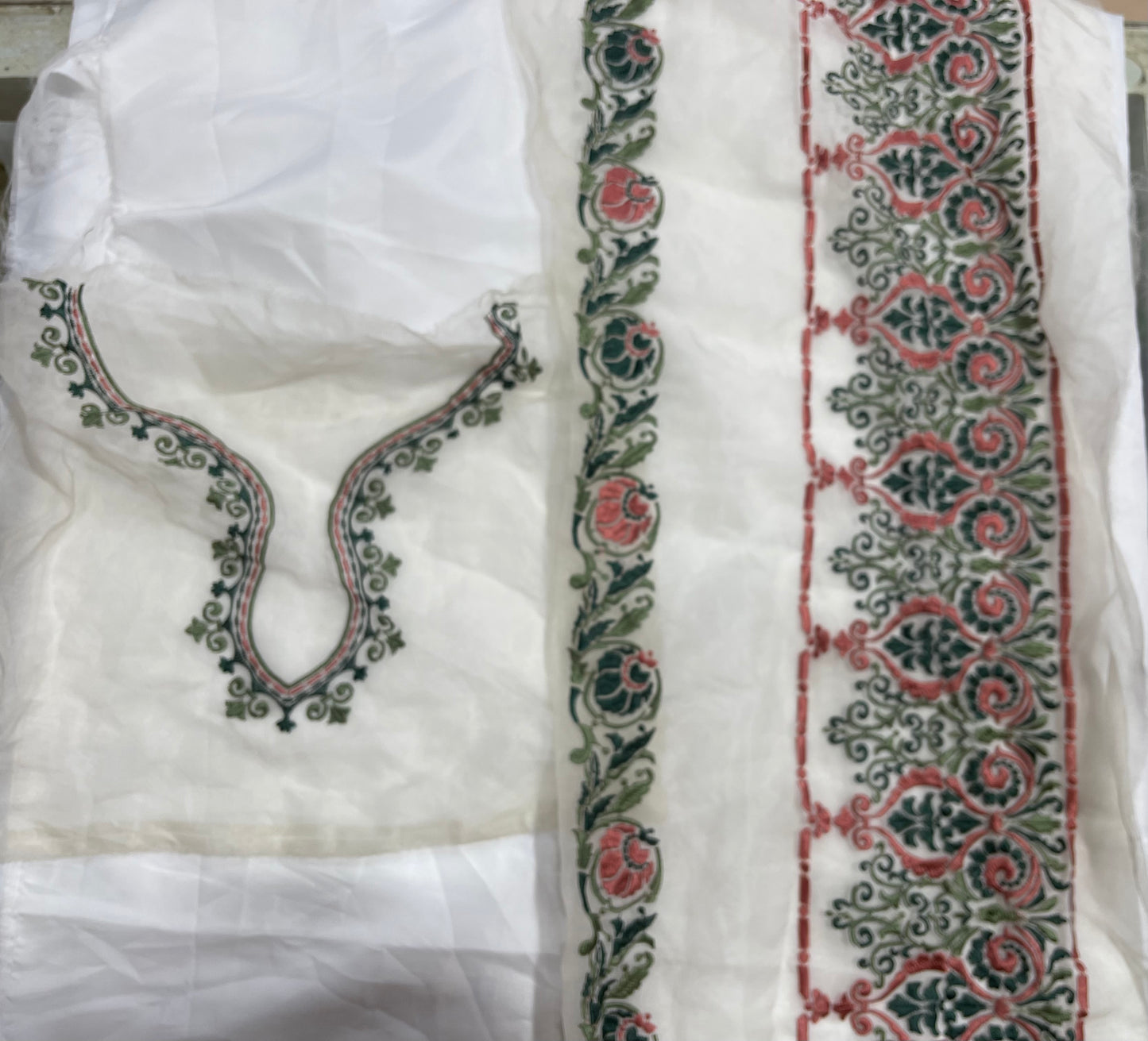 Neck Set