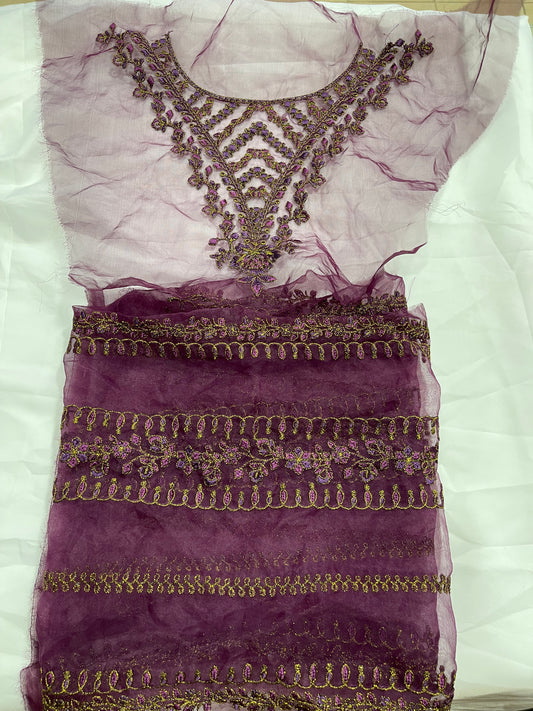 Stylish Neck Set
