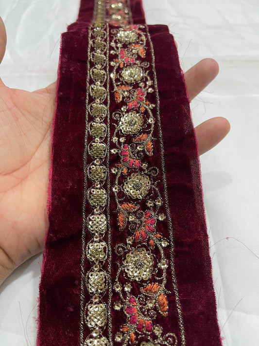 Velvet Border
