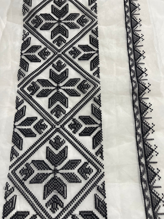 Sapphire Embroidery 2 Borders