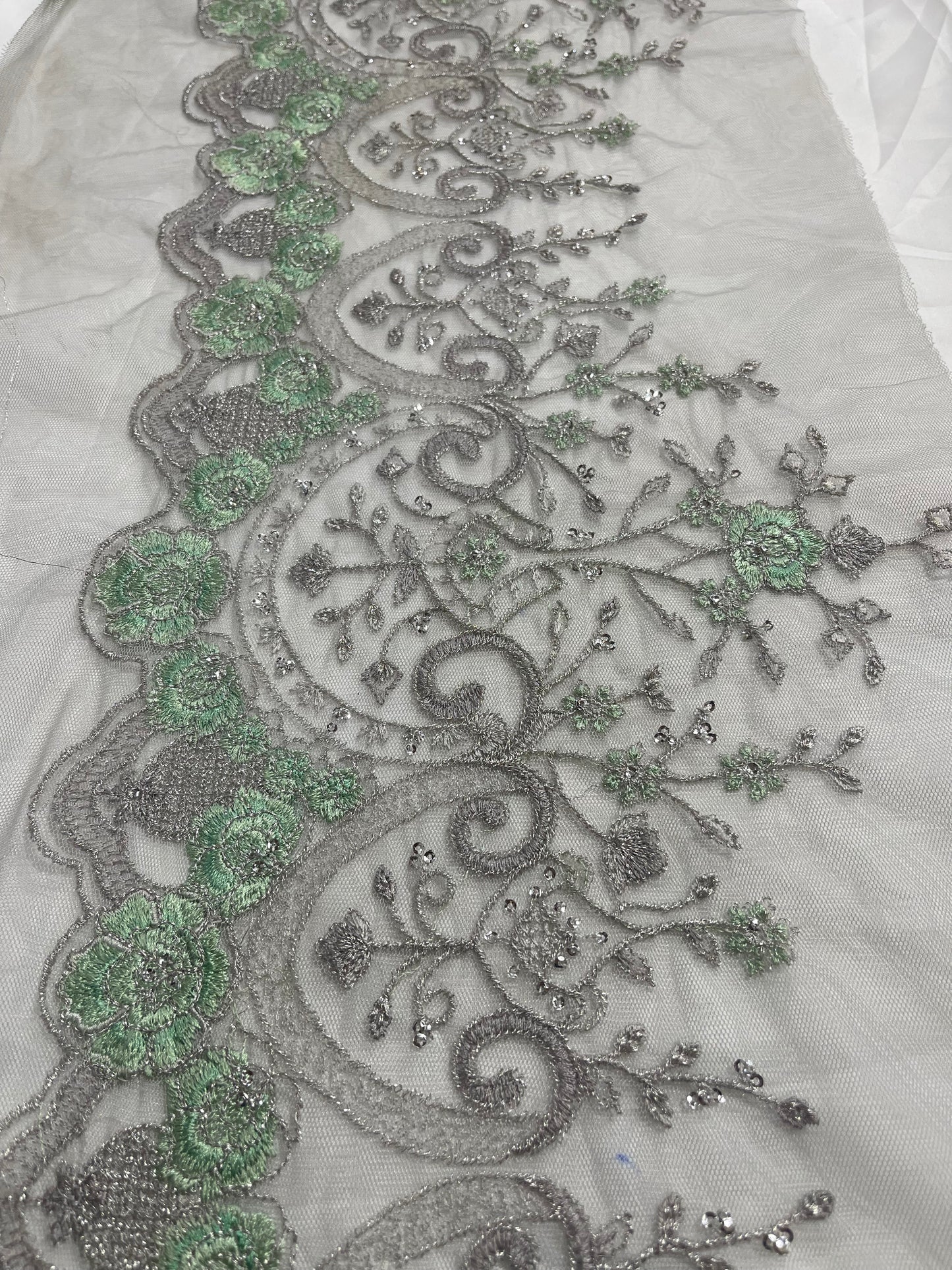 Heavy Embroidery Net Border