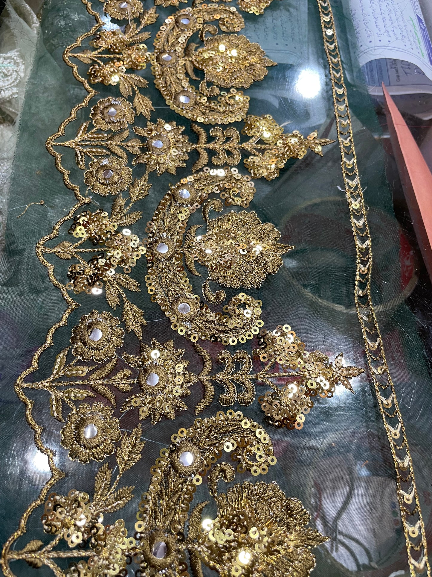 27 inch Fancy Border